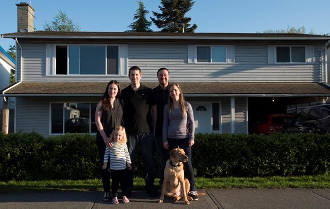 As house prices soar, people buy with a little help from their friends | iNFOnews.ca