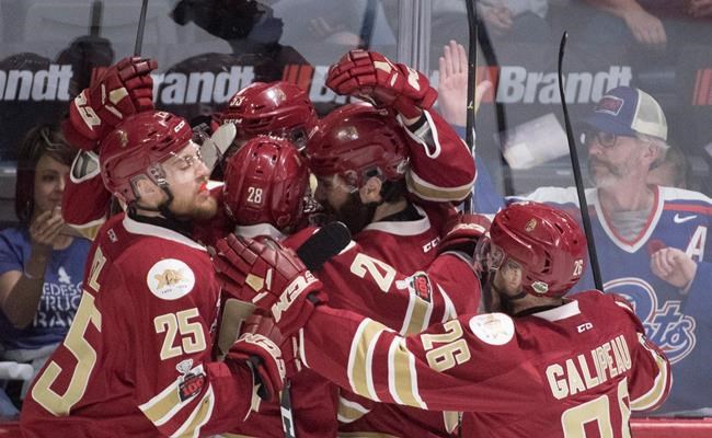 Titan hold off 3rd-period rally from Pats to earn Memorial Cup semifinal berth | iNFOnews.ca