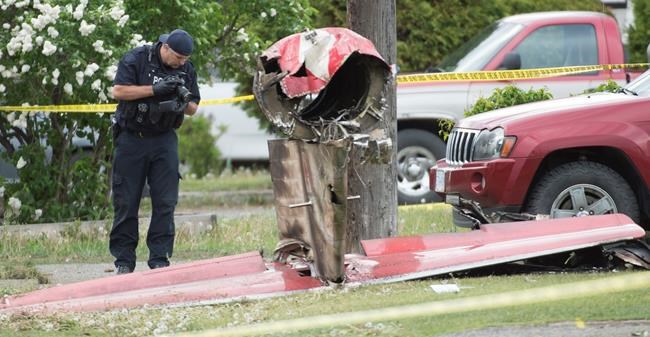 One dead, one injured after Canadian Forces Snowbirds plane crash in Kamloops, B.C. | iNFOnews.ca CP30485947