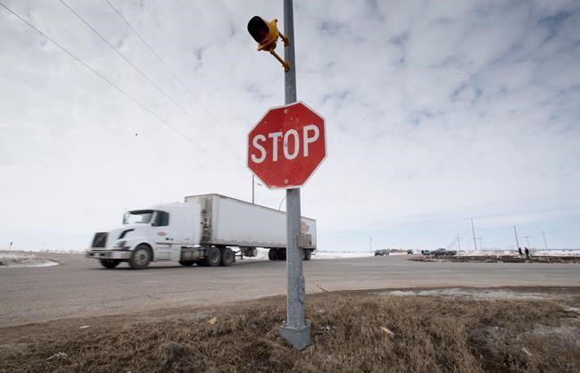 'Cannot happen again:' Changes called for after bus crash at deadly intersection | iNFOnews.ca 'Cannot happen again:' Changes called for after bus crash at deadly intersection | iNFOnews.ca