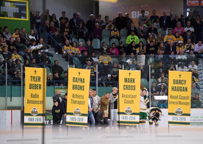 'It will never truly leave:' Humboldt tries to leave darkness behind after crash | iNFOnews.ca