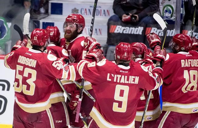 Titan use two short-handed goals to get past Broncos in OT at Memorial Cup | iNFOnews.ca Titan use two short-handed goals to get past Broncos in OT at Memorial Cup | iNFOnews.ca