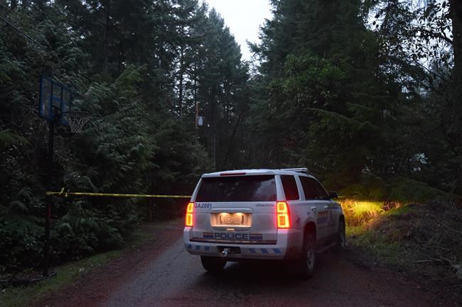 Multiple fatalities after plane crashes on Gabriola Island off B.C. coast | iNFOnews.ca