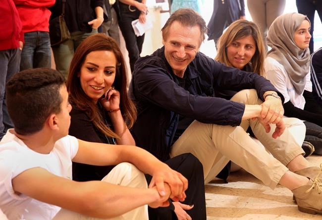 Syrian teens tell UNICEF envoy Liam Neeson about tough exile | iNFOnews.ca CP875570200