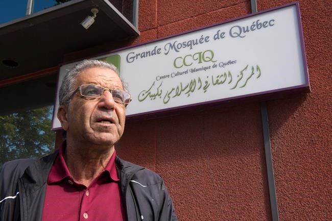 49 people to decide whether Quebec City's Muslims get their own cemetery | iNFOnews.ca CP595084013