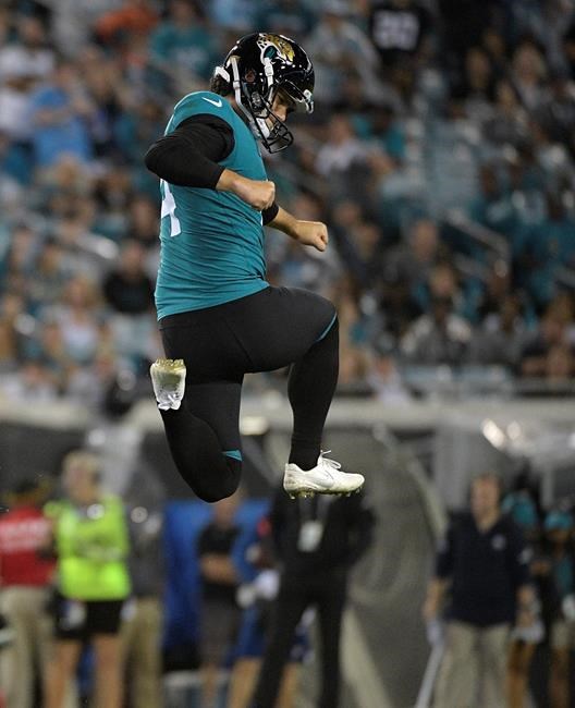Minshew, defence shine as Jaguars thump Titans 20-7 | iNFOnews.ca
