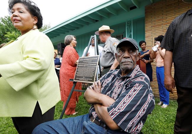 Plaque shows landmark status for civil rights leaders' home | iNFOnews.ca