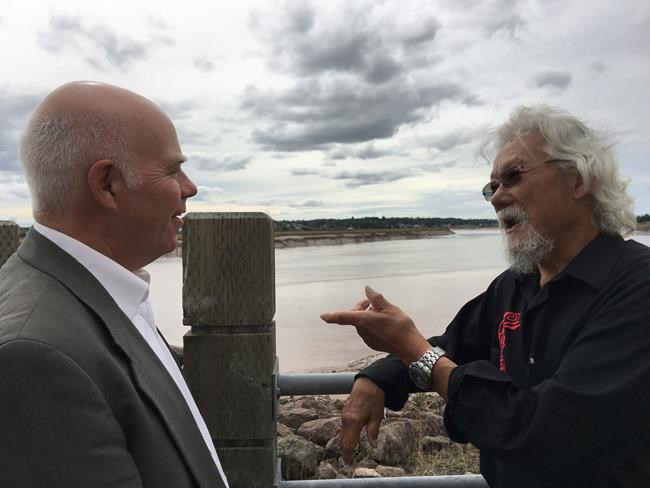 David Suzuki calls federal environment minister a hypocrite who should quit | iNFOnews.ca