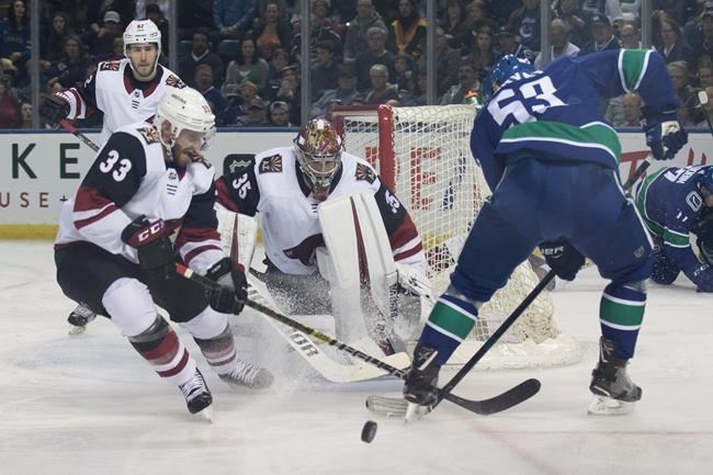 Vancouver Canucks fall 4-1 to Arizona Coyotes to close out pre-season | iNFOnews.ca Vancouver Canucks fall 4-1 to Arizona Coyotes to close out pre-season | iNFOnews.ca