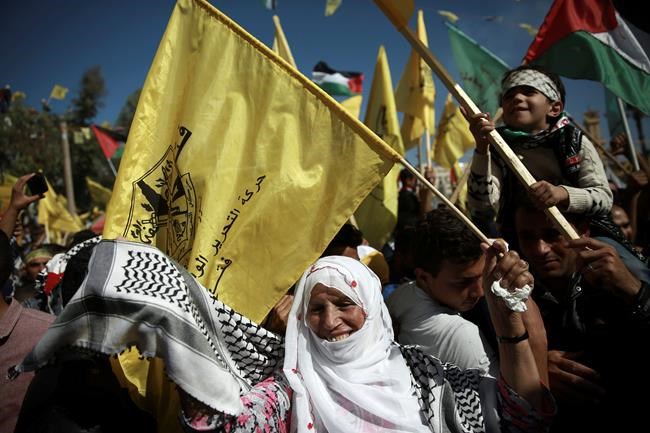 Tens of thousands mark Arafat death anniversary in Gaza | iNFOnews.ca Tens of thousands mark Arafat death anniversary in Gaza | iNFOnews.ca