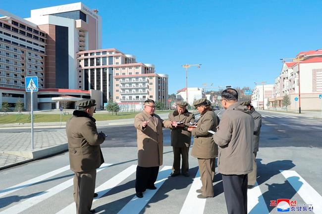 Kim rides horse on sacred peak, vows to fight US sanctions | iNFOnews.ca