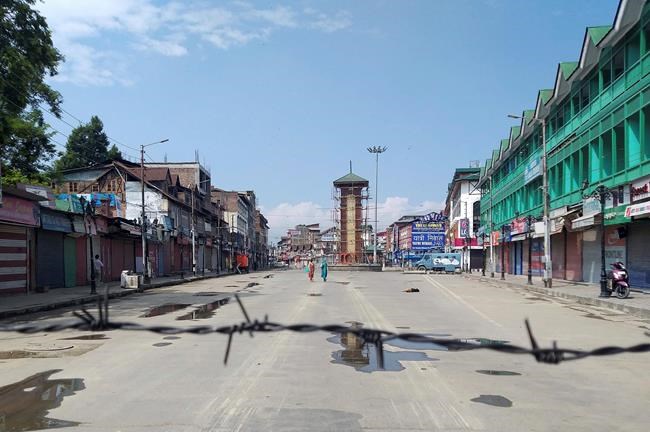 Kashmiri reporter finds fear, chaos in locked-down hometown | iNFOnews.ca