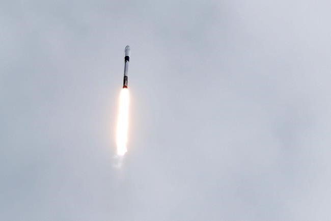 SpaceX launches, destroys rocket in astronaut escape test | iNFOnews.ca