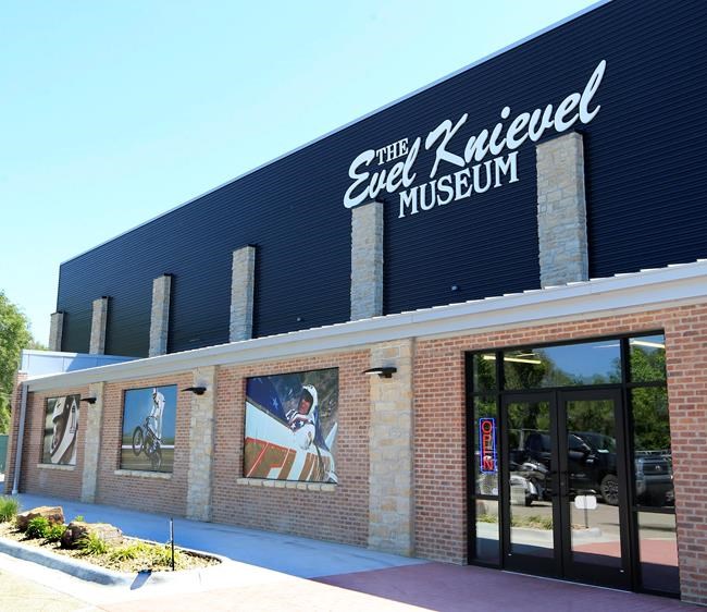 Museum honouring daredevil Evel Knievel opens in Kansas | iNFOnews.ca