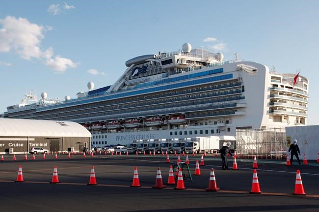 US tells remaining cruise passengers: Stay out for 2 weeks | iNFOnews.ca CP507310167