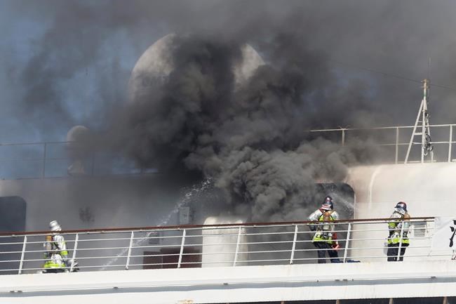 Black smoke billowing from cruise ship docked near Tokyo | iNFOnews.ca