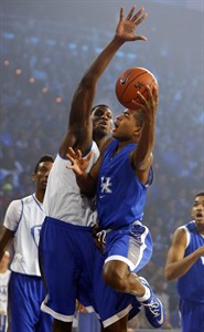 Kentucky's talented 12-deep roster has physical workout during sold-out Big Blue Madness | iNFOnews.ca Kentucky's talented 12-deep roster has physical workout during sold-out Big Blue Madness | iNFOnews.ca