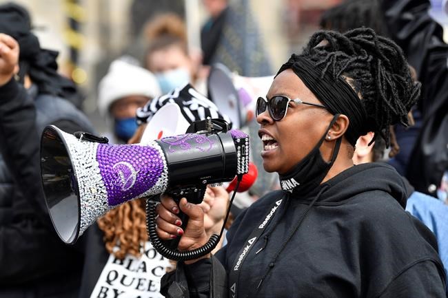 In Louisville, Breonna Taylor’s family honours her legacy | iNFOnews.ca In Louisville, Breonna Taylor’s family honours her legacy | iNFOnews.ca