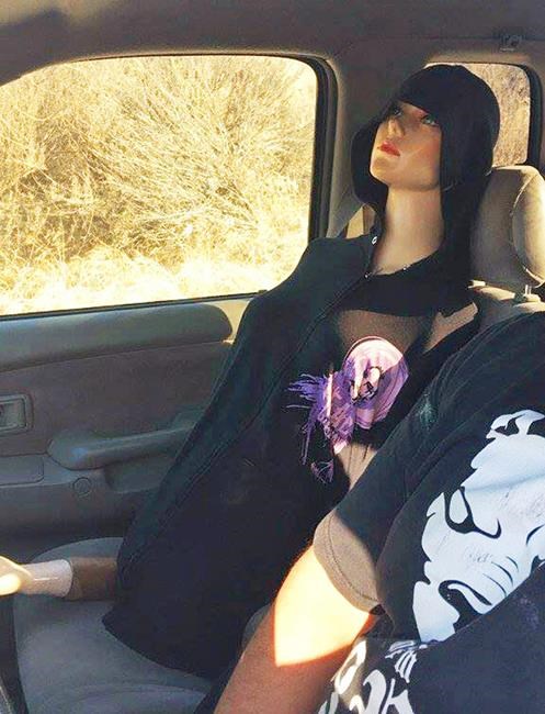 Driver caught using mannequin to drive in carpool lane | iNFOnews.ca