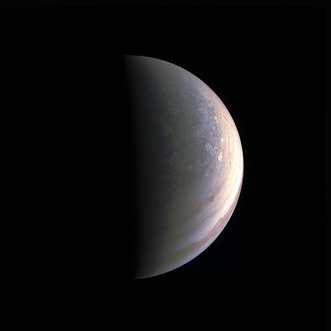 NASA spacecraft beams back close-up views of Jupiter's poles | iNFOnews.ca