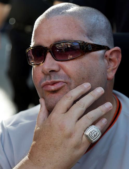 Police hunt assailant after beating outside Dodger Stadium | iNFOnews.ca