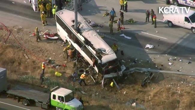 The Latest: Family mourns man killed in highway bus crash | iNFOnews.ca CP2010992602