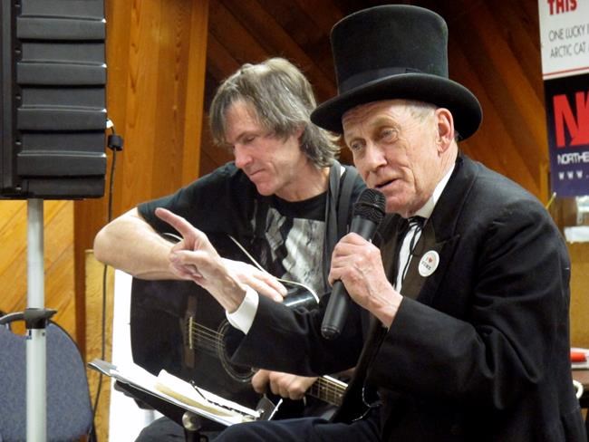 Richard Beneville, enthusiastic mayor of Nome, dies at 75 | iNFOnews.ca