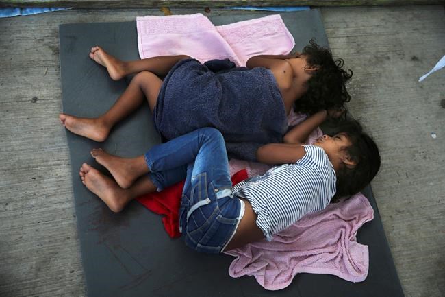 Judge refuses to second-guess family separations at border | iNFOnews.ca CP975480997