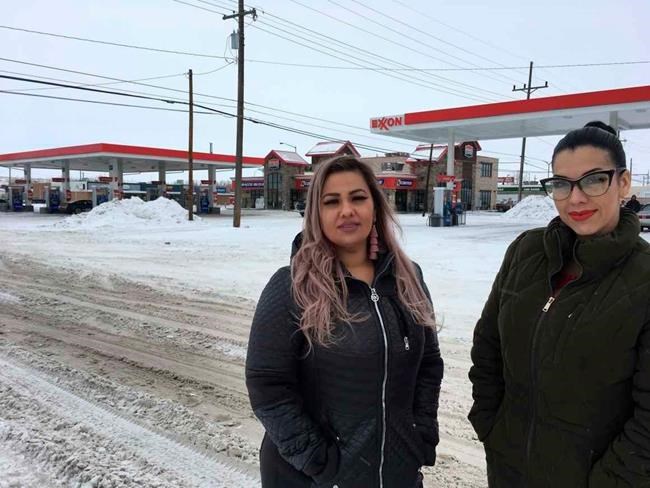 2 detained for speaking Spanish settle border patrol lawsuit | iNFOnews.ca