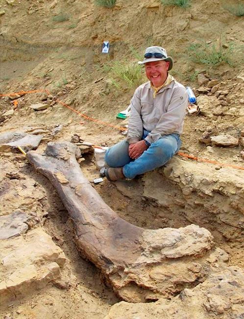 Scientists to dig Jurassic site in Wyoming this summer | iNFOnews.ca