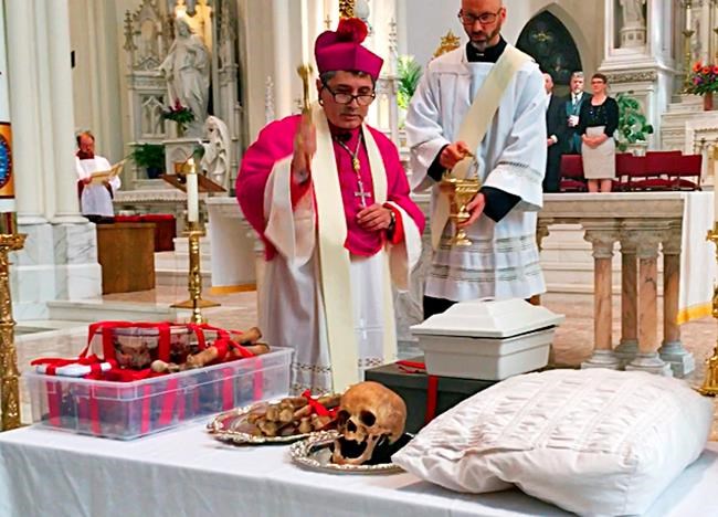 Hispanic Catholics asked to skip healing sites amid outbreak | iNFOnews.ca