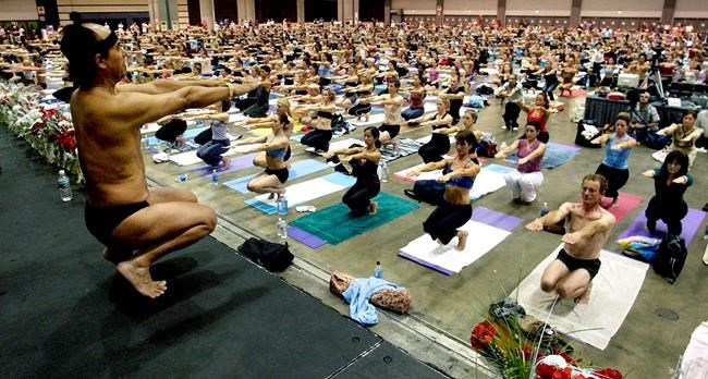 Warrant issued for Bikram founder beset by legal woes | iNFOnews.ca CP385732363