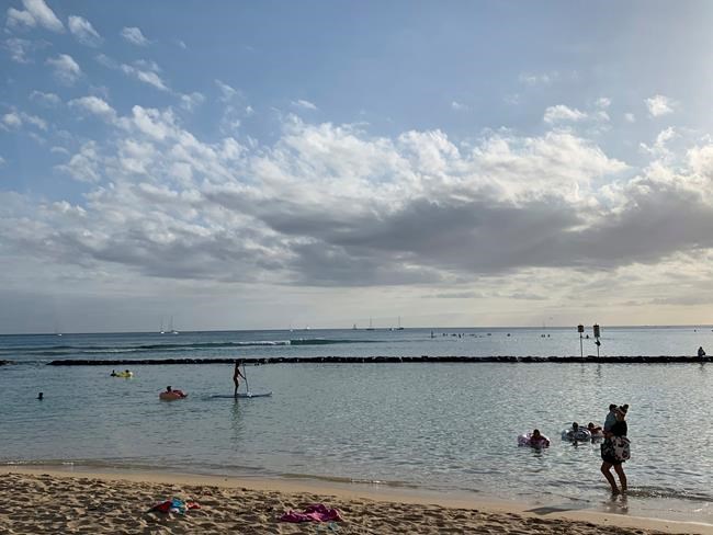 Locals take back tourist-free Waikiki during pandemic | iNFOnews.ca Locals take back tourist-free Waikiki during pandemic | iNFOnews.ca