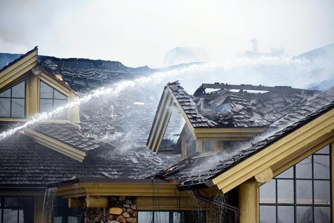 Fire damages lodge at Idaho's famed Sun Valley ski resort | iNFOnews.ca CP1873298737
