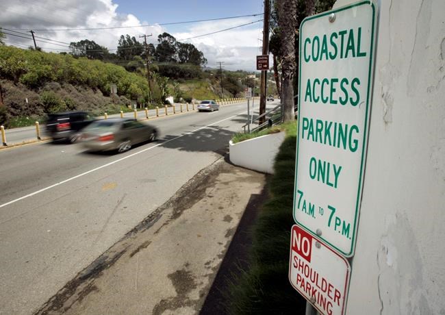 Billionaire builds beach access app after violating rules | iNFOnews.ca