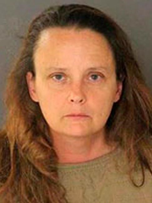 Plane passenger spots man texting about sex abuse of kids | iNFOnews.ca