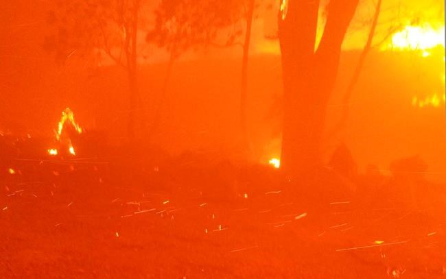 California wildfire 'blast' kills teen, injures his family | iNFOnews.ca California wildfire 'blast' kills teen, injures his family | iNFOnews.ca