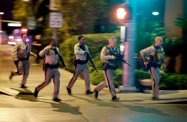 Police release officers' accounts of Las Vegas shooting | iNFOnews.ca Police release officers' accounts of Las Vegas shooting | iNFOnews.ca