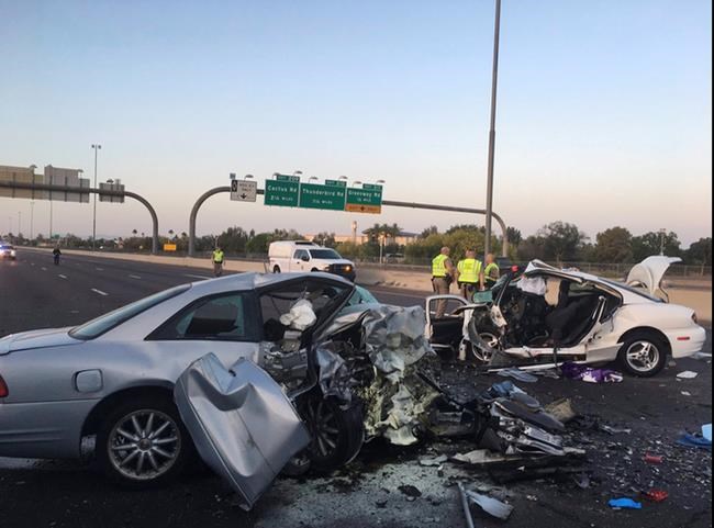 Wrong-way crash kills 3 in Phoenix | iNFOnews.ca Wrong-way crash kills 3 in Phoenix | iNFOnews.ca