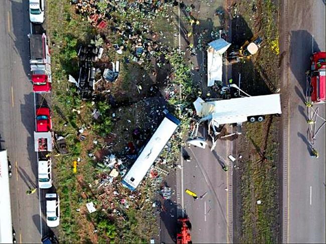 Authorities identify 5 of 8 killed in New Mexico crash | iNFOnews.ca