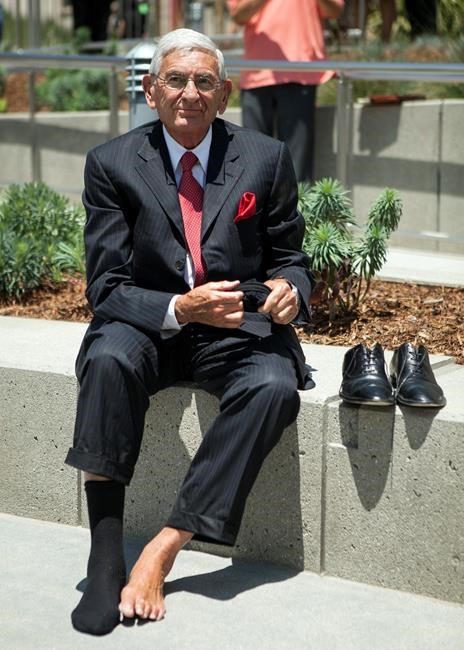 Eli Broad, billionaire entrepreneur who reshaped LA, dies | iNFOnews.ca Eli Broad, billionaire entrepreneur who reshaped LA, dies | iNFOnews.ca