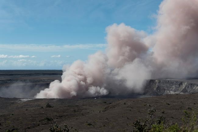 The Latest: Volcano's fissures downgraded to 17, not 18 | iNFOnews.ca