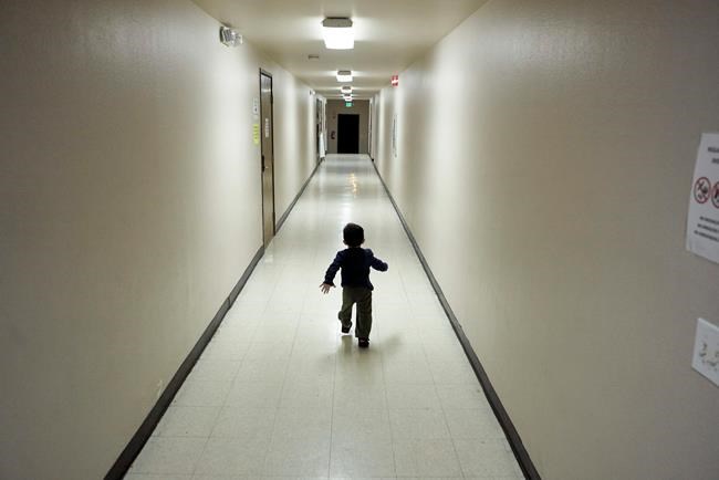 Unaccompanied migrant kids may be housed on California base | iNFOnews.ca