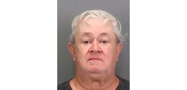 Report: Arson suspect set fires before attending reunion | iNFOnews.ca