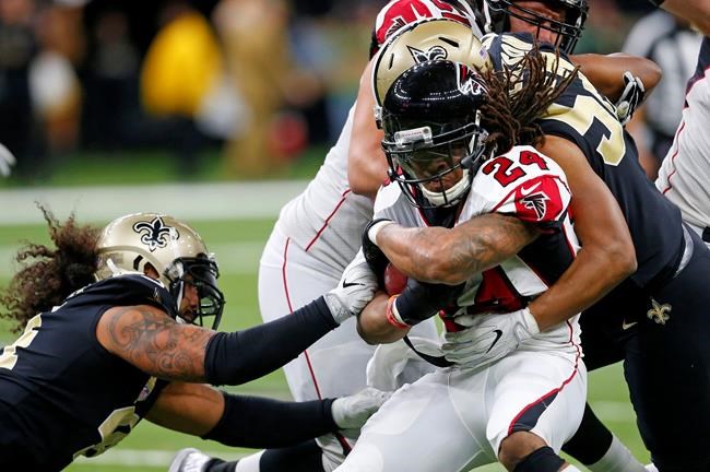 Falcons' goal-line failures, mistakes define loss to Saints | iNFOnews.ca Falcons' goal-line failures, mistakes define loss to Saints | iNFOnews.ca