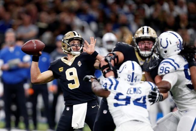 Saints' Brees breaks NFL career touchdown pass record | iNFOnews.ca