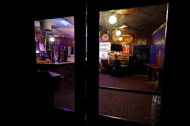 New Orleans musicians find way to soothe the city with music | iNFOnews.ca New Orleans musicians find way to soothe the city with music | iNFOnews.ca