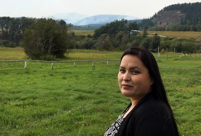 A B.C. First Nation fights to save their community from a wildfire | iNFOnews.ca A B.C. First Nation fights to save their community from a wildfire | iNFOnews.ca