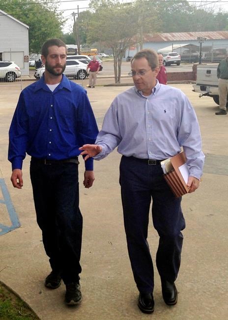 Father: No warning before officers fired on car, killing son | iNFOnews.ca
