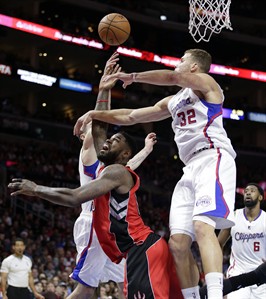 Lowry, Valanciunas lead Raptors to 110-98 win, ending Clippers' 8-game home winning streak | iNFOnews.ca